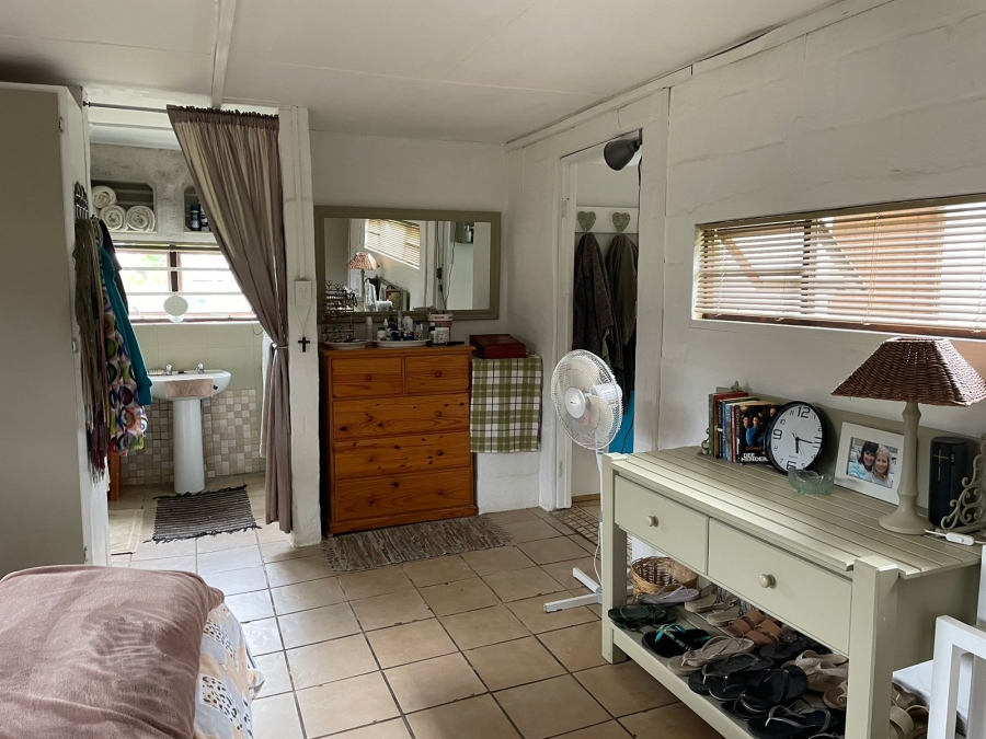 2 Bedroom Property for Sale in Bathurst Eastern Cape